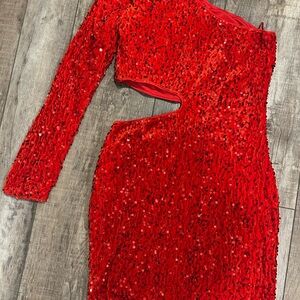 Red Sequin Cutout Dress‎